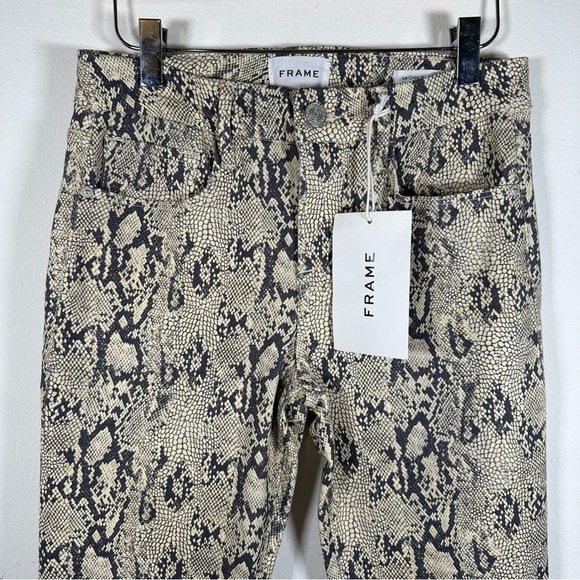 NWT Frame Denim Le Crop Mini Boot Denim Jean in The Serpent Snake Print Size 26 - Picture 5 of 11